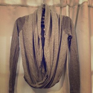 Lululemon multi-way sweater